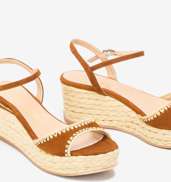 Straw Sandals 010 - Eco-Friendly Summer Footwear