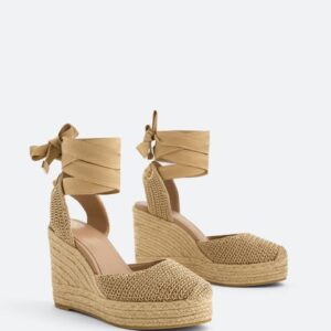 Stylish Straw Sandals | Lightweight & Durable Summer Fashion