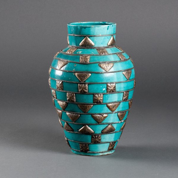 Sky Blue Moroccan Vase TAHANNOUT - Handmade Silver Diamond Patterns