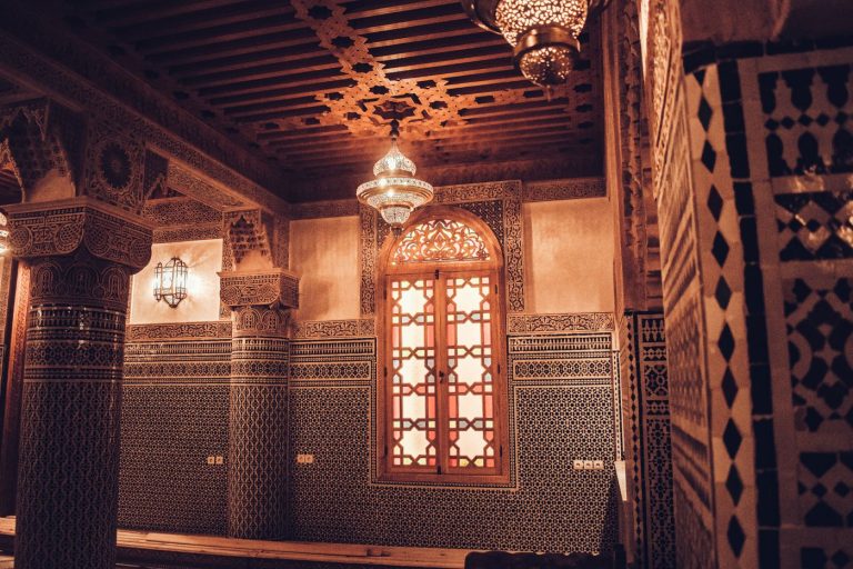 Mashrabiya screens, warm light
